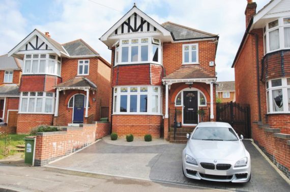 4&nbsp;Bedroom&nbsp;Detached